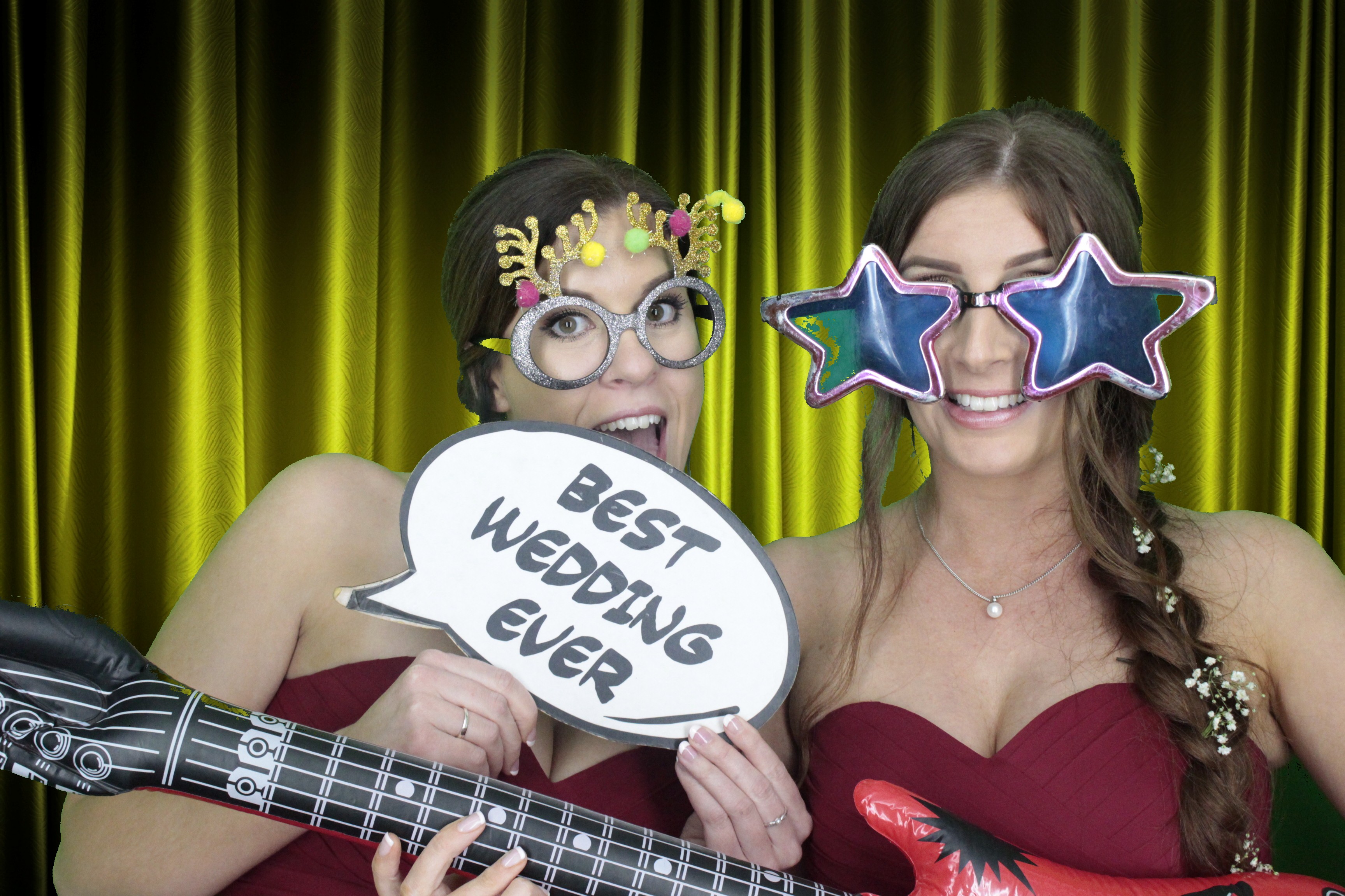 Chris & China's Wedding | View more photos from the event at gallery.myphotoboothexperience.co.uk/u/MyPhotoBoothExperienceLtd/Chris-Chinas-Wedding
